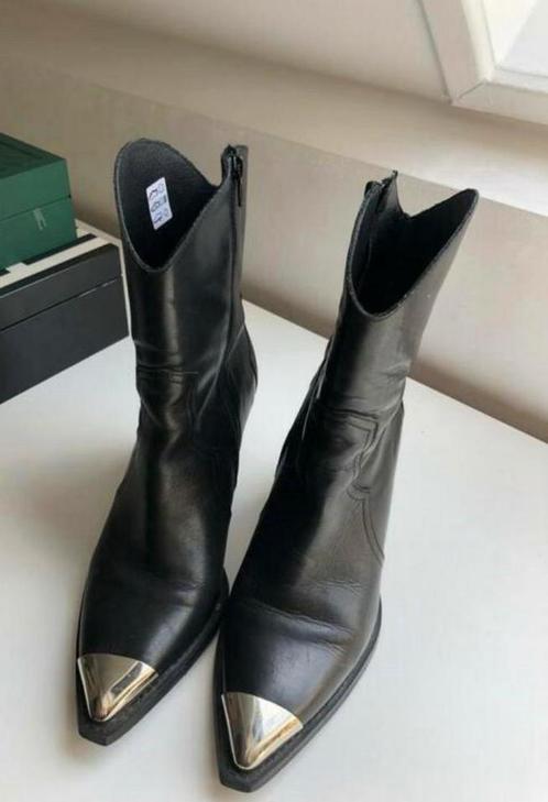 Mooie Sacha boots, laarsjes zwart leer maat 40, nieuwstaat, Kleding | Dames, Schoenen, Zo goed als nieuw, Lage of Enkellaarzen