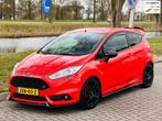 Ford FIESTA 1.6 ST2 Hot Orange 2015 FULL OPTIONS SPOILER PAK, Voorwielaandrijving, 1596 cc, 1063 kg, Gebruikt