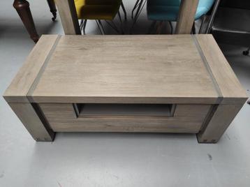 Salontafel Avola Henders & Hazel elmhout beschikbaar voor biedingen