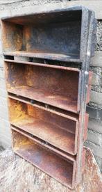 Broodmal. Metaal. Roestpatina. 33/52 cm, Ophalen