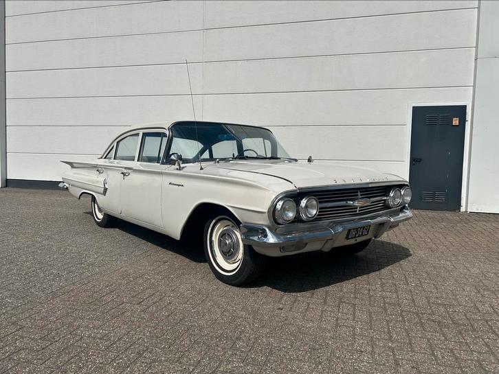 Chevrolet Biscayne 1960 Wit, Auto's, Chevrolet, Particulier, Overige modellen, Benzine, Sedan, Automaat, Geïmporteerd, Wit, Blauw