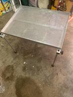 Voor de sport visser zinken tafeltje voor de le, Diversen, Ophalen of Verzenden