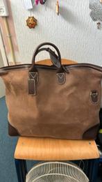 Weekend tas nooit gebruikt, 40 tot 60 cm, Bruin, Nieuw, Ophalen of Verzenden