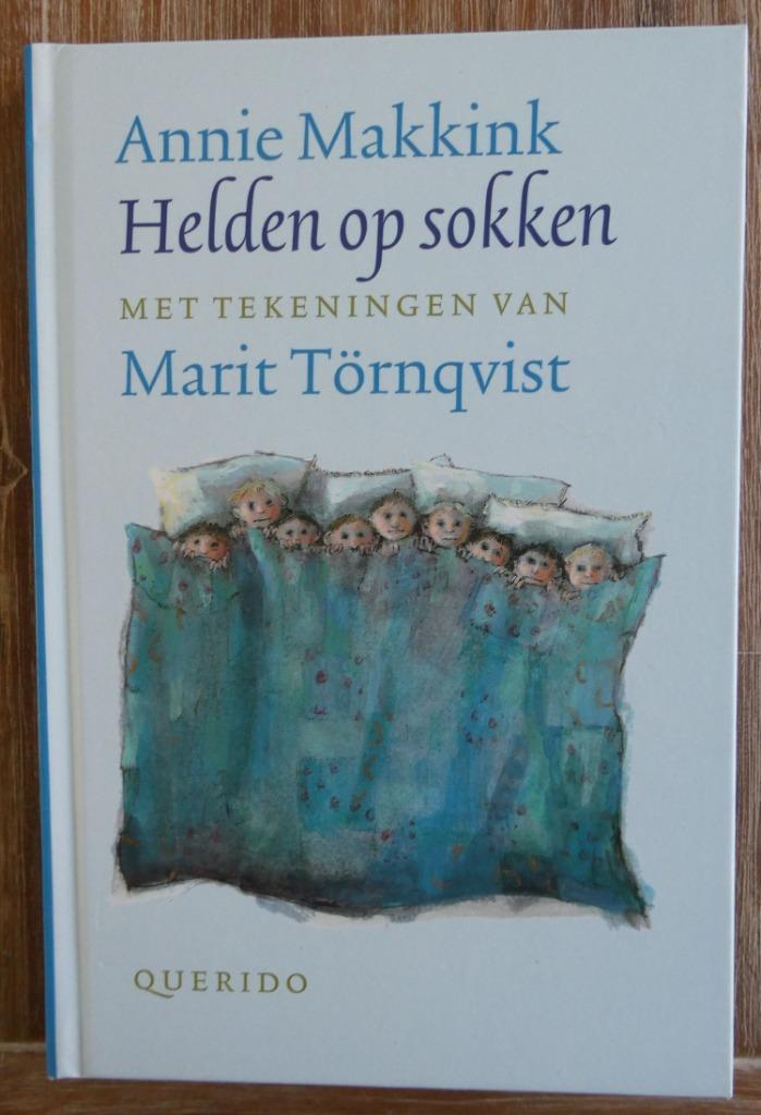 Helden op sokken - Annie Makkink - AVI 5, Boeken, Kinderboeken | Jeugd | onder 10 jaar, Zo goed als nieuw, Ophalen of Verzenden