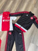 Ajax trainingspak, shirt met broek en pyjama maat 140, Ophalen of Verzenden, Zo goed als nieuw, Jongen of Meisje, Setje