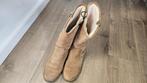Laarzen UGG maat 39, Hoge laarzen, UGG, Overige kleuren, Ophalen of Verzenden
