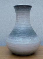 Bay: vaas (603), Ophalen of Verzenden