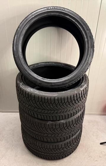 4x Kumho WinterCraft WP72 235/35R19 91W Winterbanden beschikbaar voor biedingen