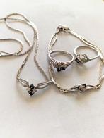 Prachtige antieke zilveren wit blauw saffieren sieraden., Verzenden, Zilver, Armband