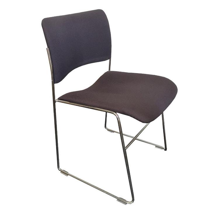 Howe 40 4 Slede Vergaderstoel Antraciet Chroom, Huis en Inrichting, Stoelen, Gebruikt, Vijf, Zes of meer stoelen, Stof, Grijs