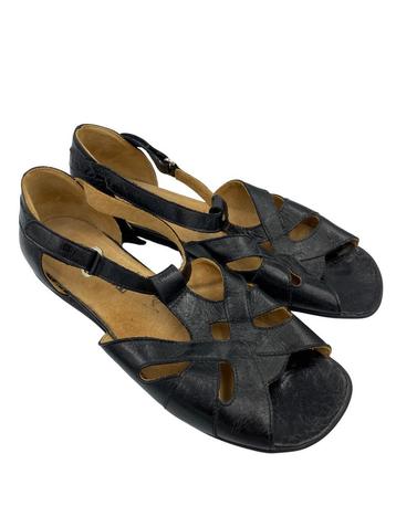 Helvesko sandalen 39 beschikbaar voor biedingen