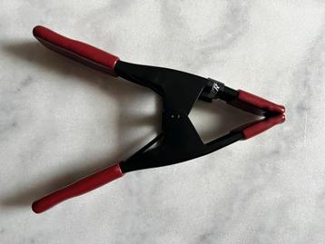 Piher Lijmklem 30009 - niew beschikbaar voor biedingen