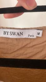 By SWAN beige jurkje., Kleding | Dames, Maat 38/40 (M), Beige, Ophalen of Verzenden, Zo goed als nieuw