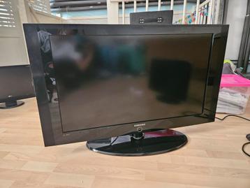 Samsung LCD TV - 37 inch - Nette Staat beschikbaar voor biedingen