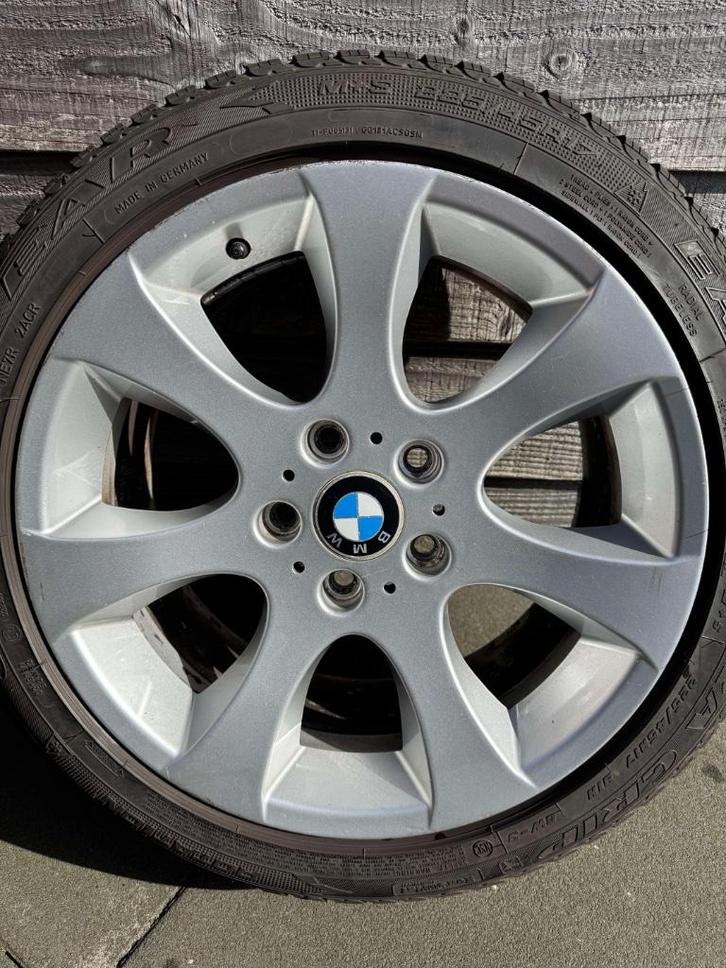 BMW wielen styling 162 17 inch (met winter banden), Auto-onderdelen, Banden en Velgen, Banden en Velgen, Winterbanden, 17 inch