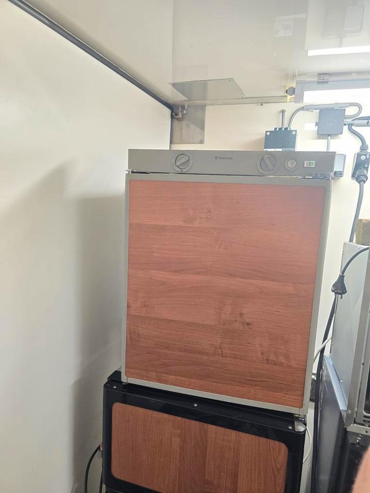 Dometic RM5310 koelkast met vriesvak, Caravans en Kamperen, Camper-accessoires, Zo goed als nieuw, Ophalen