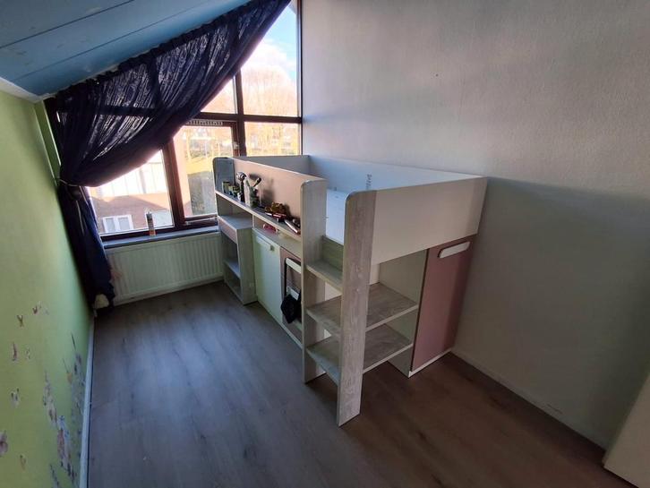 Halfhoogslaper met bureau - zelf demonteren!, Huis en Inrichting, Slaapkamer | Stapelbedden en Hoogslapers, Gebruikt, Halfhoogslaper