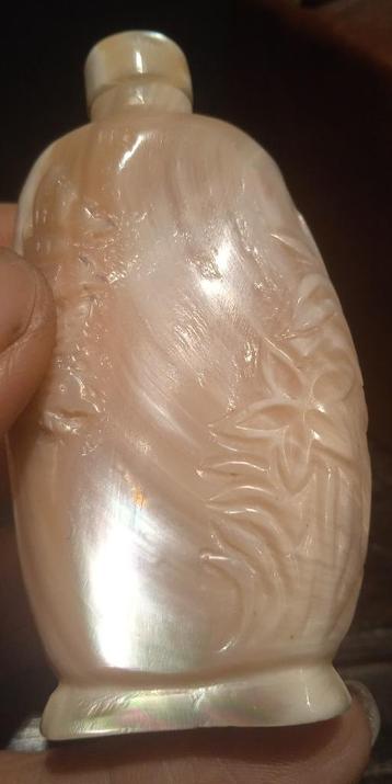 19thC Chinese rare snuff bottle mother of pearl snuifflesje  beschikbaar voor biedingen