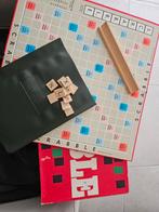 Scrabble spel met vier houten letterbordjes, Ophalen of Verzenden, Zo goed als nieuw