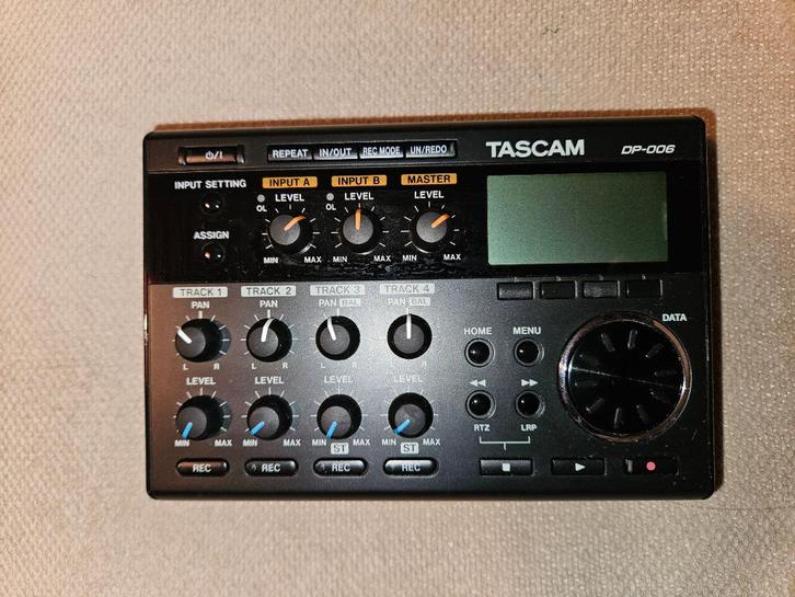 tascam dp-006 Digital Pocketstudio, Muziek en Instrumenten, Mengpanelen, Zo goed als nieuw, Minder dan 5 kanalen, Microfooningang