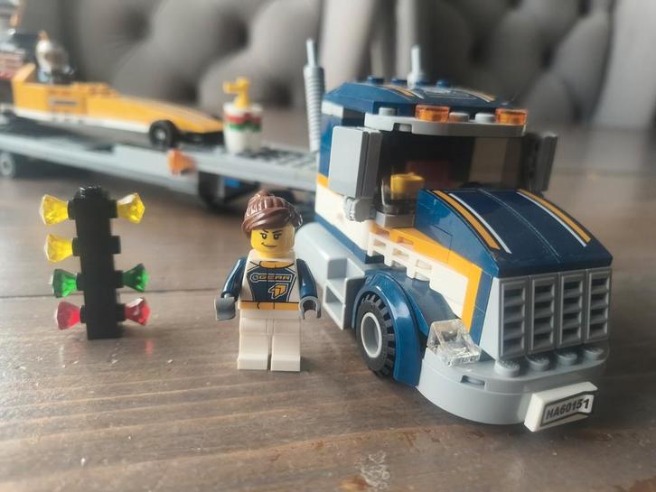 Lego 60151 Draagster met transport voertuig., Kinderen en Baby's, Speelgoed | Duplo en Lego, Zo goed als nieuw, Lego, Complete set