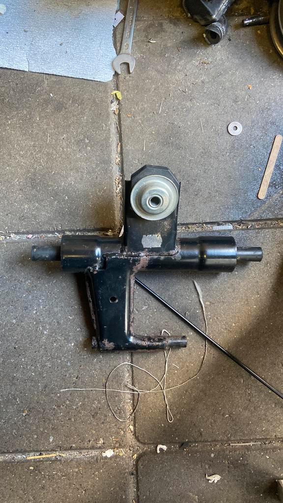 Piaggio vespa subframe, Fietsen en Brommers, Scooters | Vespa, Zo goed als nieuw, Benzine, Ophalen of Verzenden