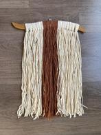 Wandhanger Wol, Ophalen of Verzenden, Gebruikt