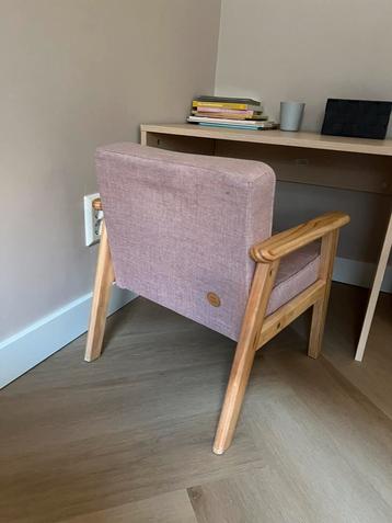 Nieuwe Petit Amélie bureau en stoel roze  beschikbaar voor biedingen