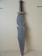 Afrikaans antiek inheems zwaard slachtzwaard machete 88cm, Ophalen of Verzenden