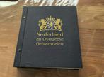 Album: Nederland en Overzeese gebieden. Met  postzegels, Ophalen of Verzenden