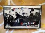 Huey Lewis and the news muziek cassette Hard at play 11 trck