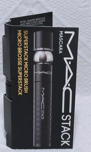 MAC Stack Micro Brush Mascara Black Stack beschikbaar voor biedingen