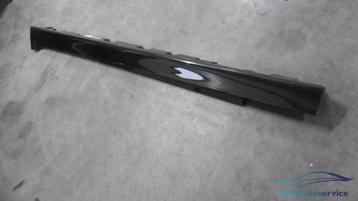 Drempelbekleding  sideskirt  BMW 5-serie F10-F11   links  47 beschikbaar voor biedingen