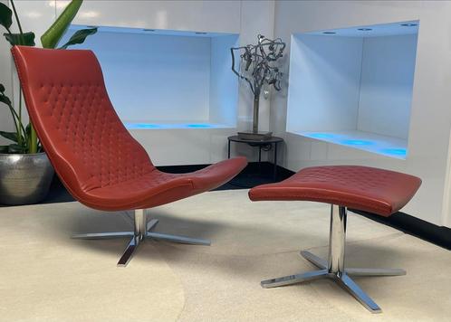 De Sede DS51 lounge fauteuil met hocker, Huis en Inrichting, Fauteuils, Zo goed als nieuw, 75 tot 100 cm, Ophalen