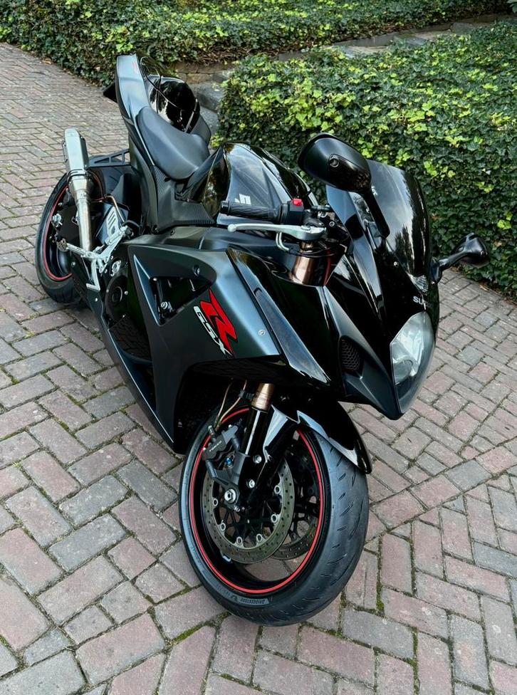 Zeer mooie Suzuki GSX-R1000 GSXR 1000 K8 Black Edition, Motoren, Motoren | Suzuki, Bedrijf, Super Sport, meer dan 35 kW, 4 cilinders