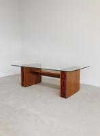 VINTAGE MID CENTURY SALONTAFEL MET GLASPLAAT | KERAMIEK, Huis en Inrichting, Tafels | Salontafels, Gebruikt, 100 tot 150 cm, -