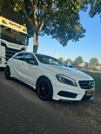 Mercedes-Benz A-Klasse 1.6 A180 Blue EFF AUT 2014 Wit, Auto's, Automaat, Achterwielaandrijving, 4 cilinders, 1595 cc