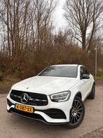 Mercedes-Benz GLC 300 COUPÉ AMG LINE NIGHT PACKAGE FULL, Auto's, Automaat, 4 cilinders, 258 pk, Wit