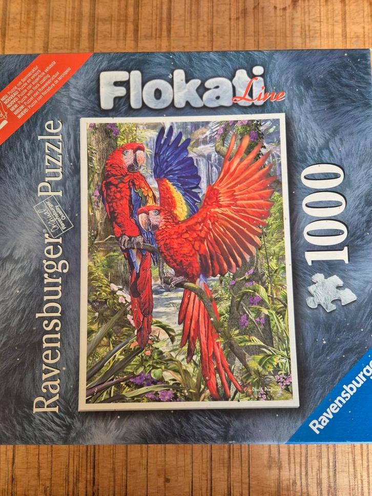 Ravensburger Flokati Line Puzzel - Papegaaien 1000 stukjes, Hobby en Vrije tijd, Denksport en Puzzels, Zo goed als nieuw, Legpuzzel