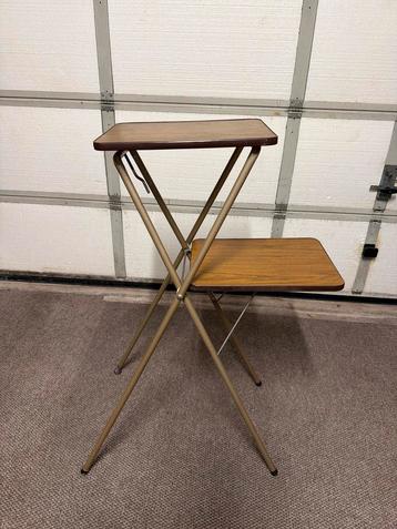 Vintage Projectortafel - Inklapbaar beschikbaar voor biedingen