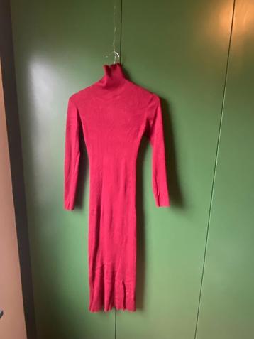 Etui jurken in verschillende maten NA-KD, Missguided, Monki beschikbaar voor biedingen