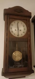 Antieke Hangklok met Slinger, Antiek en Kunst, Antiek | Klokken, Ophalen