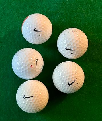NIKE MIX 100 stuks beschikbaar voor biedingen
