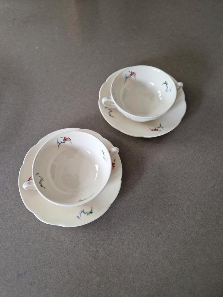 Zuid-Holland Plateel Consommé Kommen met Schotel, Huis en Inrichting, Keuken | Servies, Gebruikt, Kom(men), Overige stijlen, Aardewerk