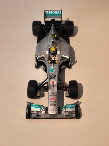 Mercedes MGP W02 schaalmodel van minichamps 1/18 uit 2011 beschikbaar voor biedingen