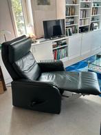 Te koop mooie electrische sta op stoel, Huis en Inrichting, Fauteuils, Ophalen, Zo goed als nieuw, Leer, 50 tot 75 cm