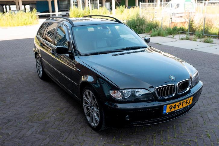BMW E46 3-serie 320i, CARPLAY, Automaat, goed onderhouden, Auto's, BMW, Particulier, 3-Serie, ABS, Achteruitrijcamera, Airbags