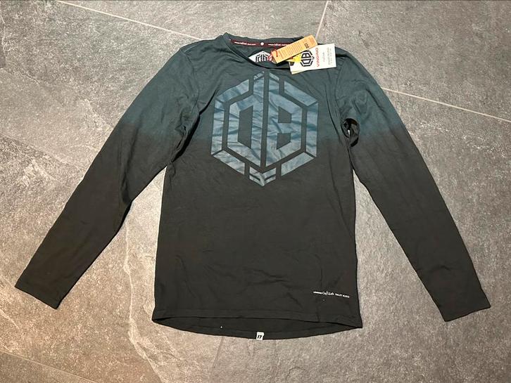 NIEUW groen shirt mt 164 vingino/daley blind (€40) b2, Kinderen en Baby's, Kinderkleding | Maat 164, Nieuw, Jongen, Shirt of Longsleeve