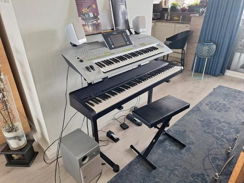 Yamaha Tyros 2 XL incl. speakers en Korg B1 met K&M stand., Muziek en Instrumenten, Keyboards, Gebruikt, Overige aantallen, Korg