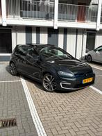 Volkswagen Golf 1.4 GTE 150 PK DSG 2015 Zwart, Auto's, Euro 5, Stof, 4 cilinders, Zwart